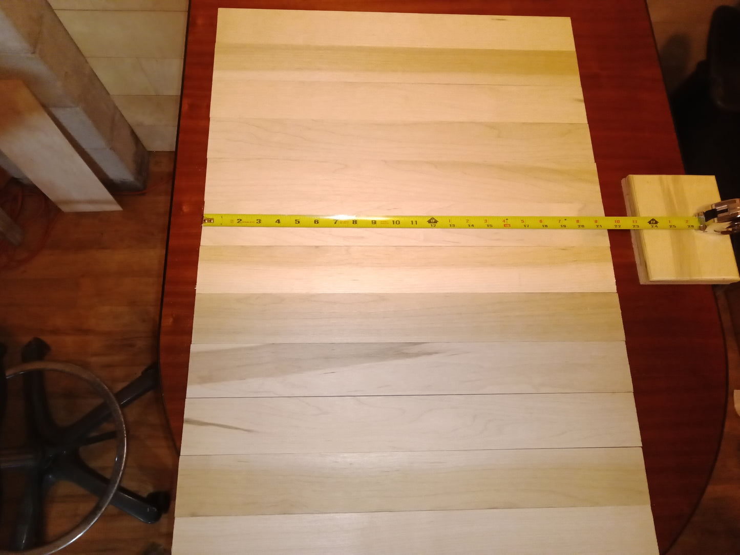 #1032 Hard Maple .857" x 2.50" x 21.50" (12 pack)